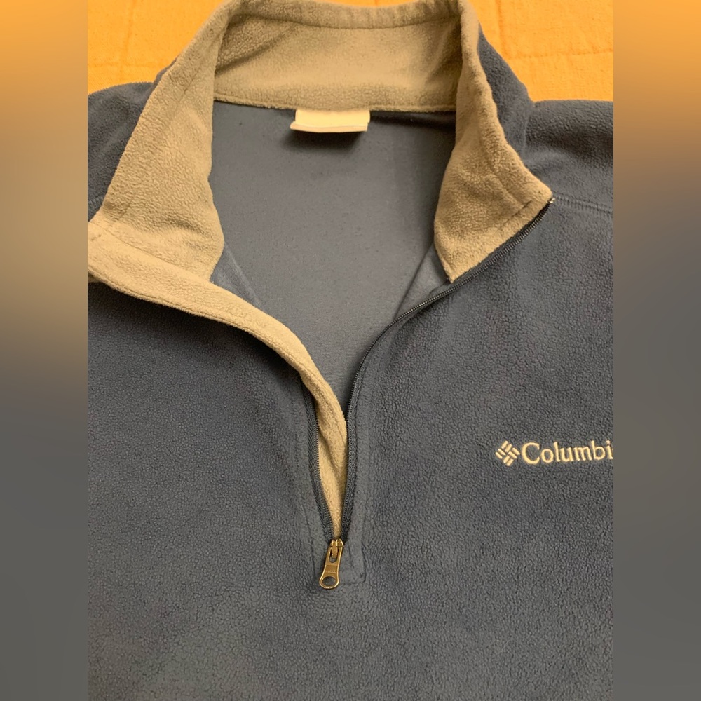 Fleece Pullover Sweatshirt - Picture 6 of 10